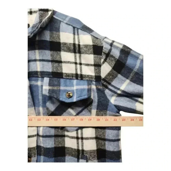 Active USA Blue Black White Plaid Sherpa Lined Shacket Women’s Size L Wool Blend - Picture 9 of 10